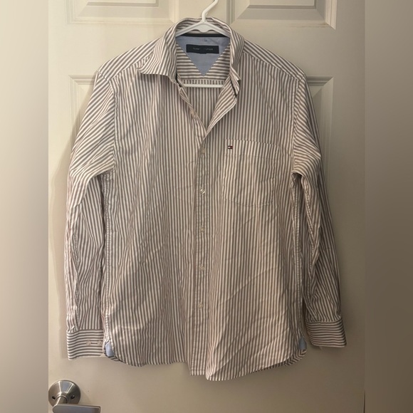 Tommy Hilfiger 100% Cotton Striped Button Down, Size M - Picture 1 of 8